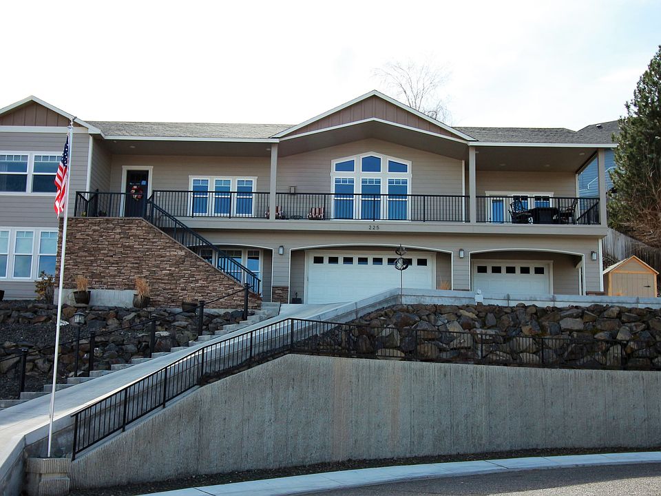 1st image of 225 Kranichwood Ct