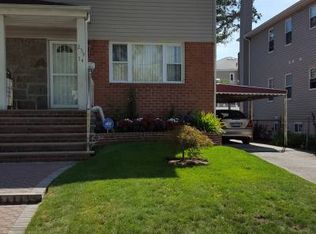 259-74 148th Dr, Rosedale, NY 11422