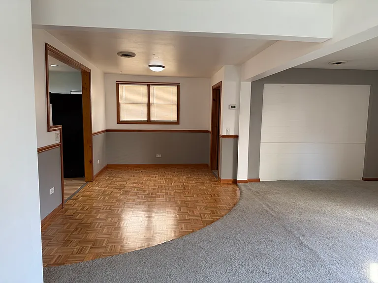 6808 W Forest Preserve Dr — Photo 4
