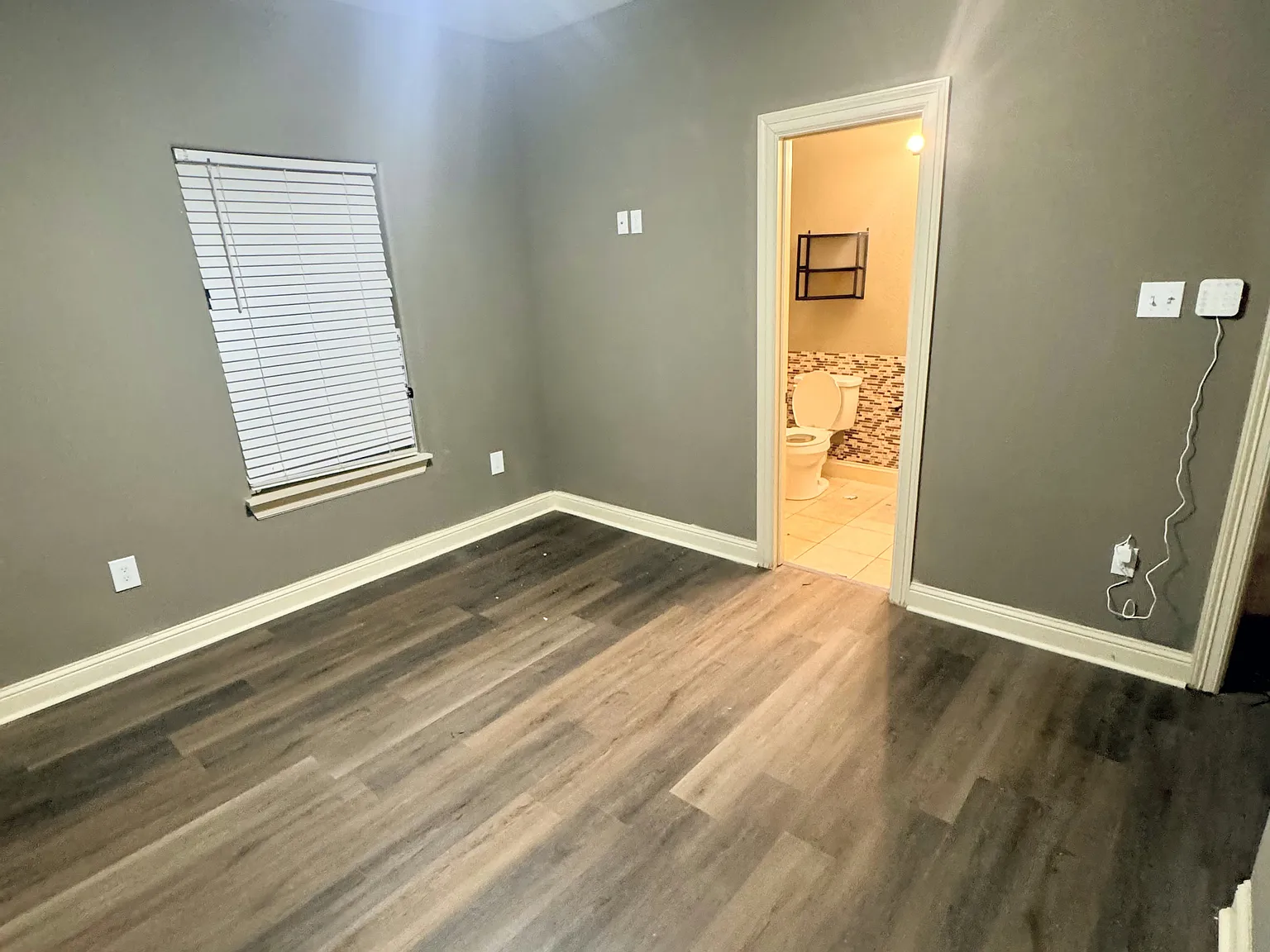 2 bed, 1350 sqft, $1,450 — Photo 4