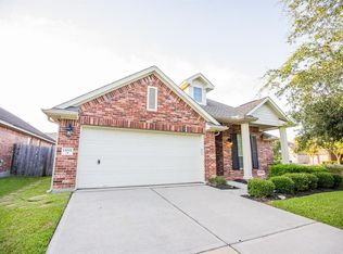 13001 Castlewind Ln, Pearland, TX 77584