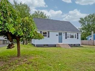 22 Armanella St, Chicopee, MA 01020