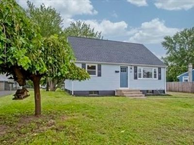 22 Armanella St, Chicopee, MA, 01020