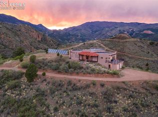 1050 Neon Moon Vw, Manitou Springs, CO 80829