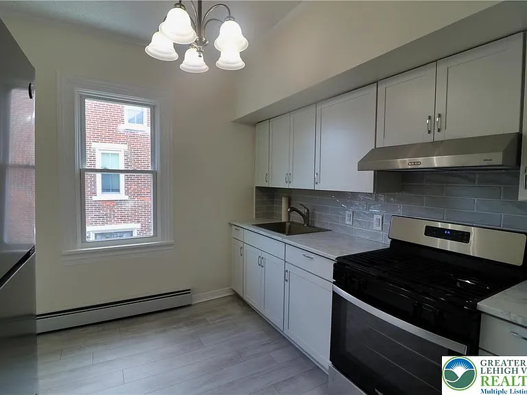 526 Prospect Ave — Photo 11