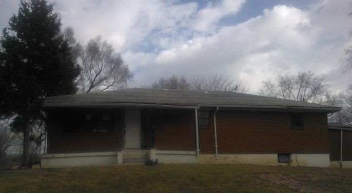 2nd image of 3337 S 142nd St