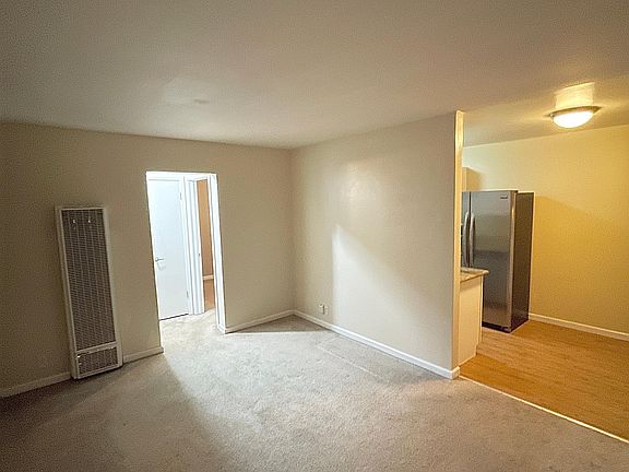 4th image of 1263 Park Ave #3