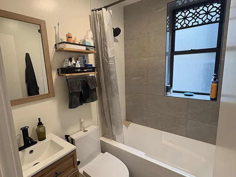 38 Cooper St #101 — Photo 6