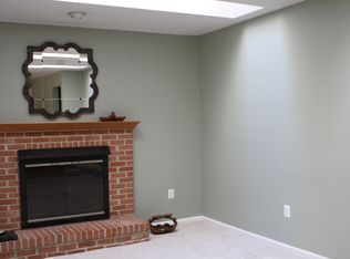 12593 Cross Hollow Ct, Herndon, VA 20170