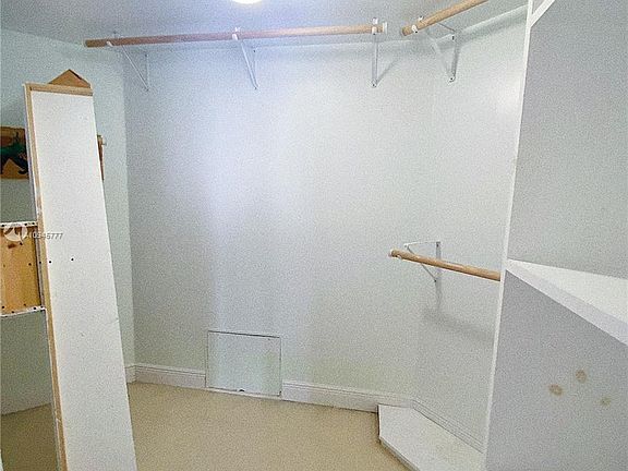4th image of 2800 Island Blvd APT 2903