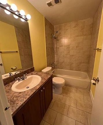 2nd image of 620 Cypress Club Way #113