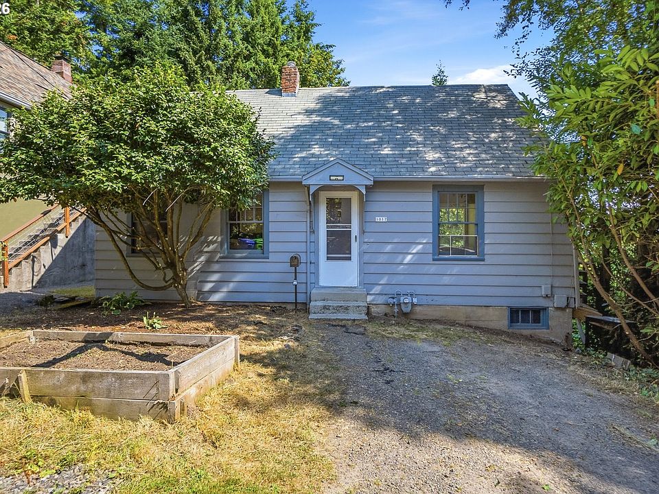 1st image of 1017 SW Grover St