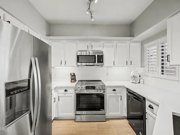 15095 N THOMPSON PEAK Parkway #1064, Scottsdale, AZ 85260