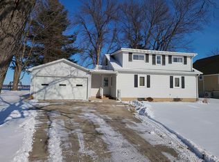 W3096 Blackbird Point Dr, Markesan, WI 53946