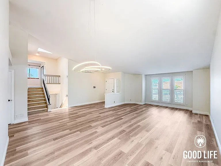 11775 Scripps Lake Dr — Photo 6