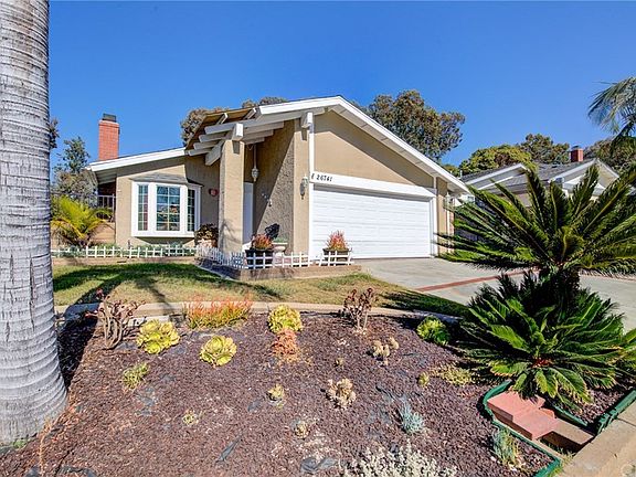 2nd image of 26741 Avenida Shonto