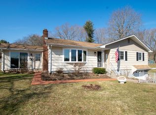 6 Elvira Dr, Rockfall, CT 06481