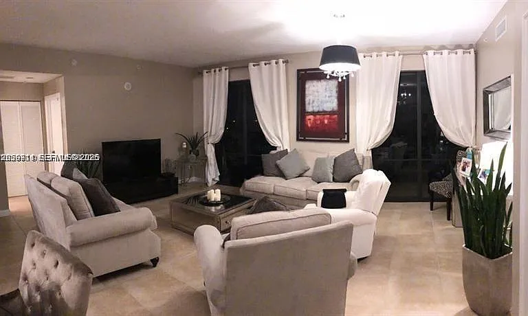 8390 SW 72nd Ave #710 — Photo 8