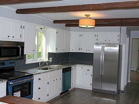 5th image of 121 Terre Mar Dr