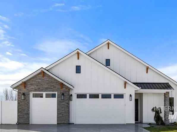 8467 W Mediterranean Ct, Boise, ID 83709