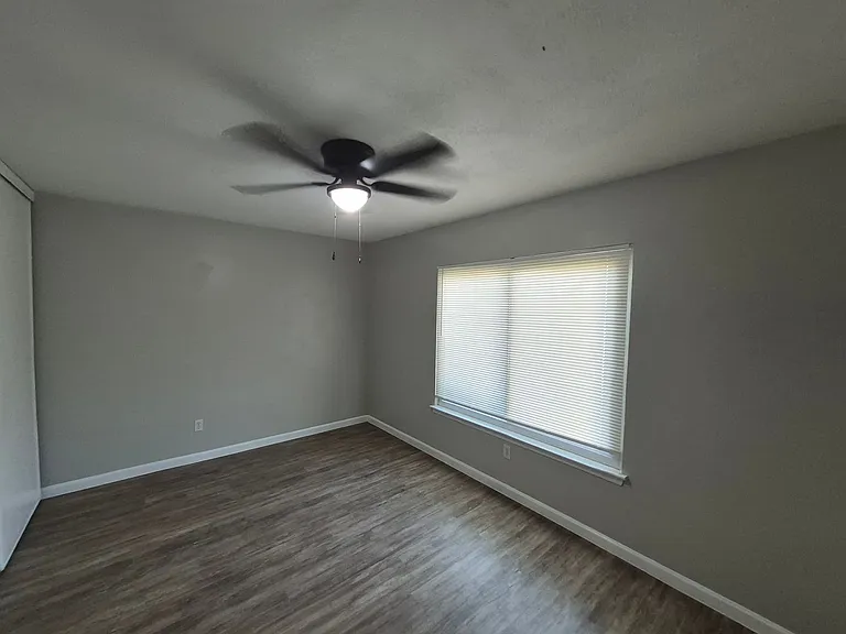 4414 Stradford Pl — Photo 18