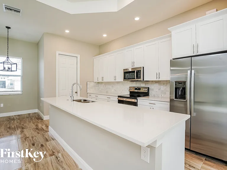 3303 14th St SW — Photo 4
