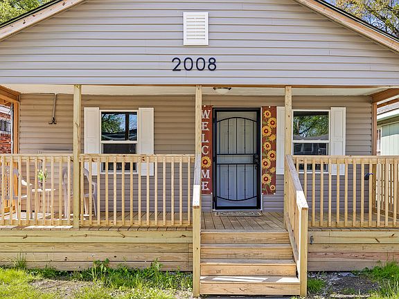 3rd image of 2008 Blackford St