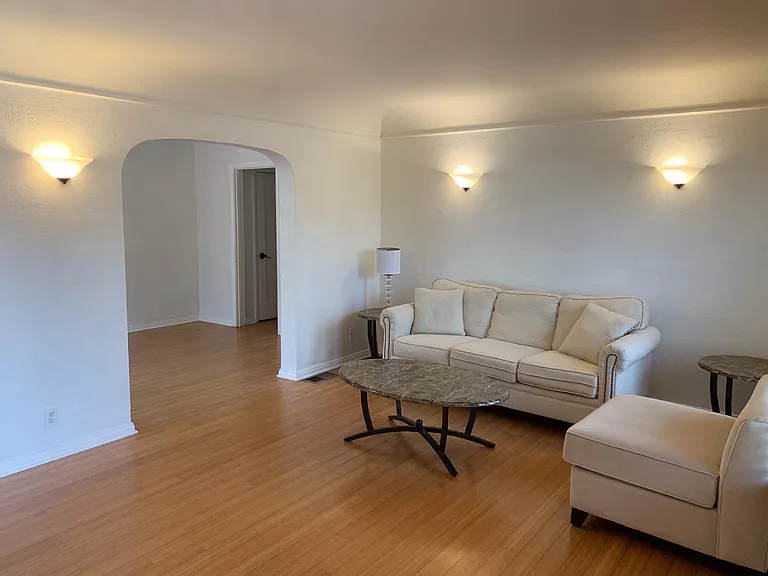 1226 S Highland Ave — Photo 6