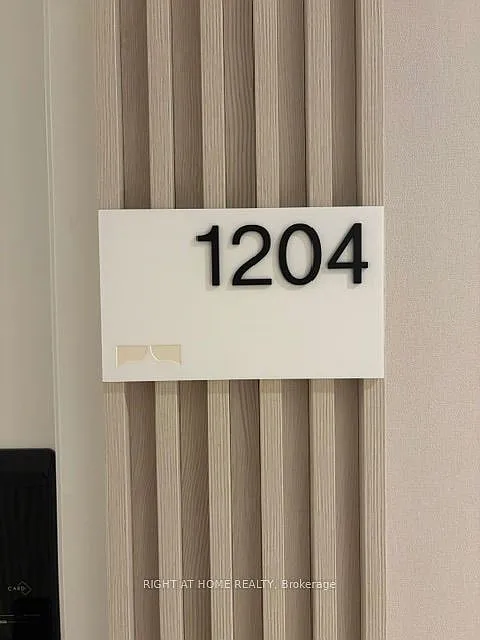 28 Ann St #1204