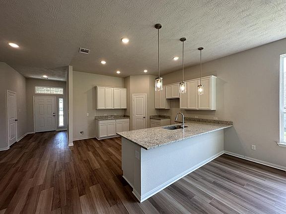 2nd image of 3706 Sage Ln