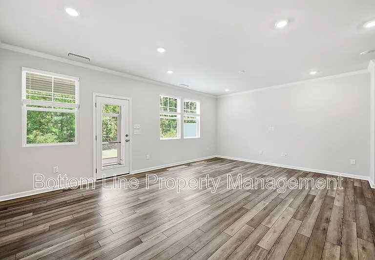 260 Garden Vine Trl — Photo 7