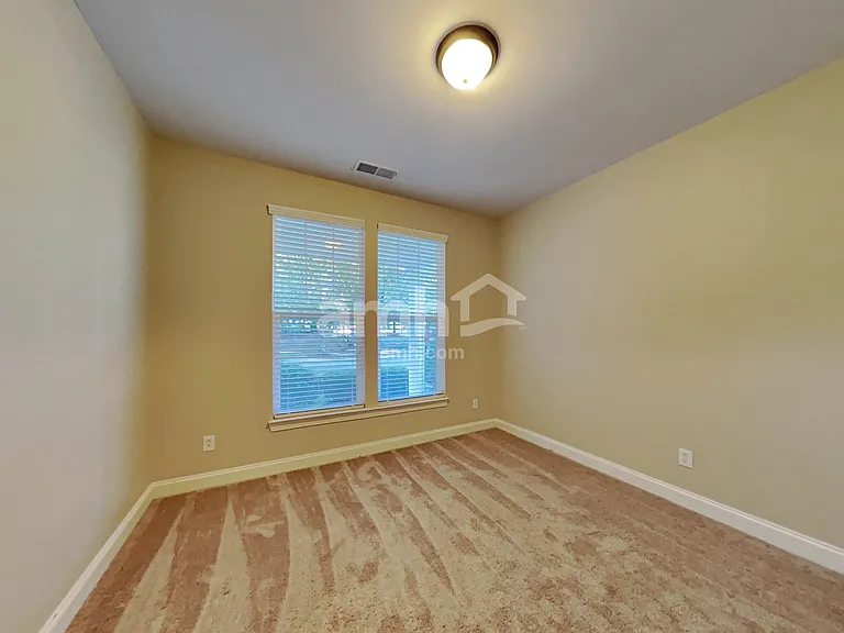 15701 Seafield Ln — Photo 14