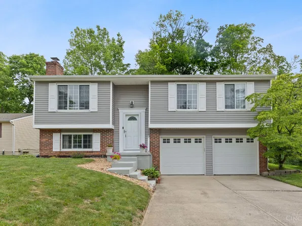 3700 Wood Trail Dr, Mason, OH 45040