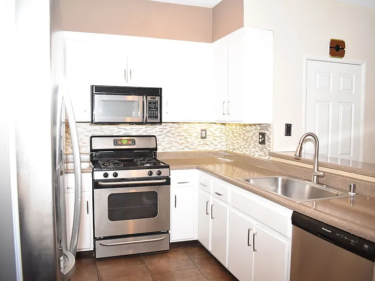 1281 Aguirre Dr — Photo 6