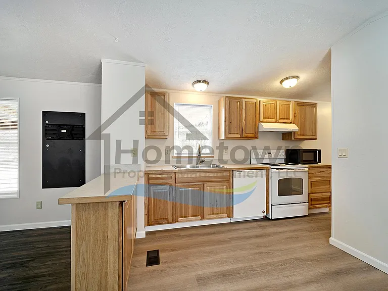5415 E Grove Ave — Photo 8