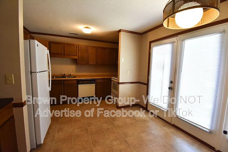 2 bed, 2.0 bath, 1000 sqft, $995 — Photo 4