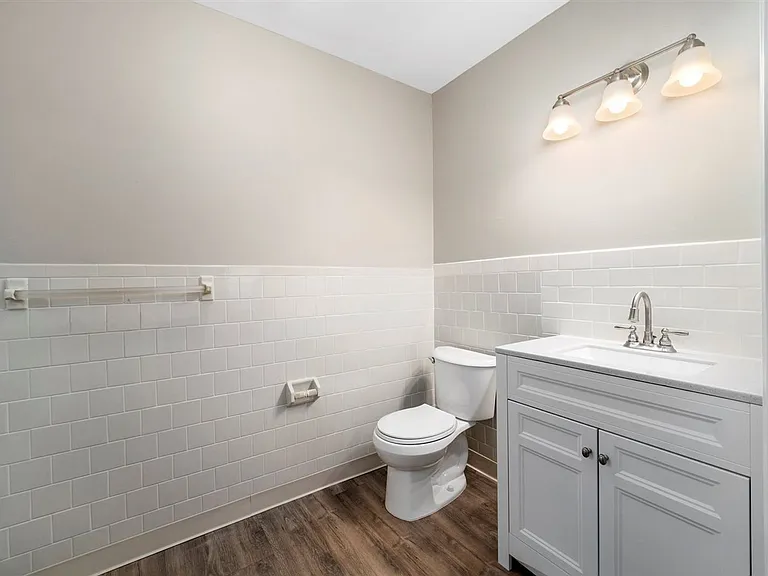 9201 Rattlesnake Rd — Photo 18