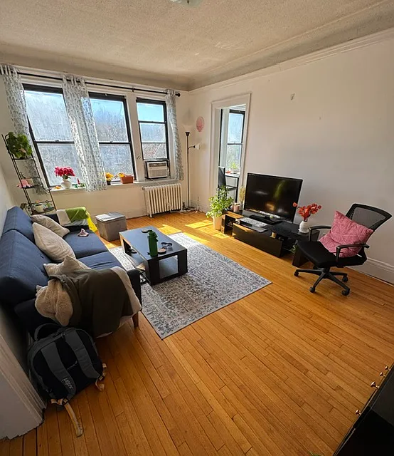 Building Photo - 145 Englewood Ave #46