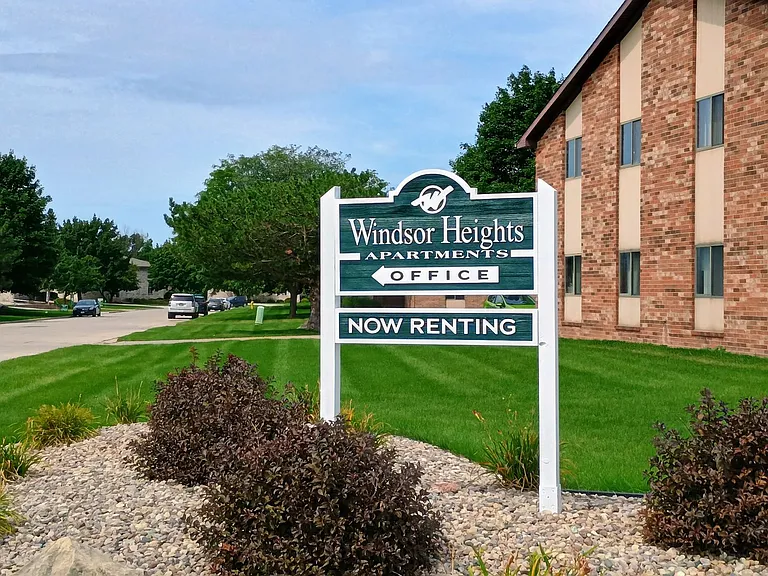 Windsor Heights — Photo 85