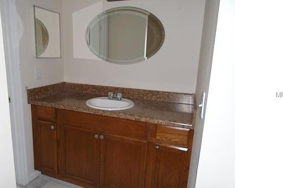 5th image of 161 Birmingham Dr