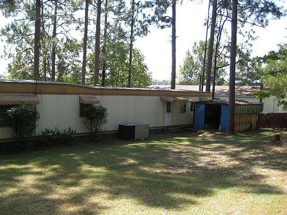 3rd image of 7994 Parkside Cir