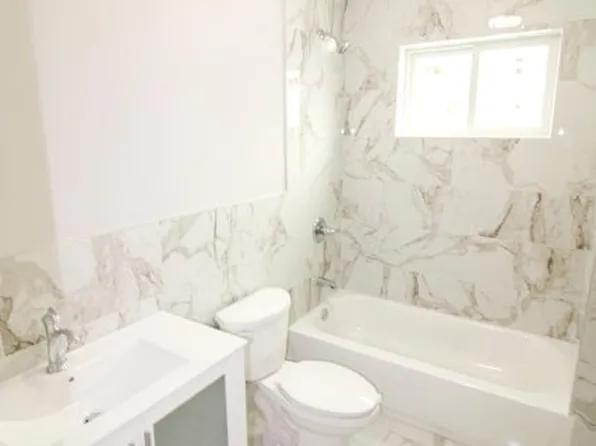 85 Perry Avenue image 9 of 12