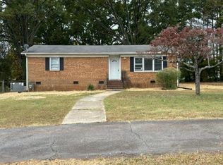 297 Alcove Rd, Mooresville, NC 28117