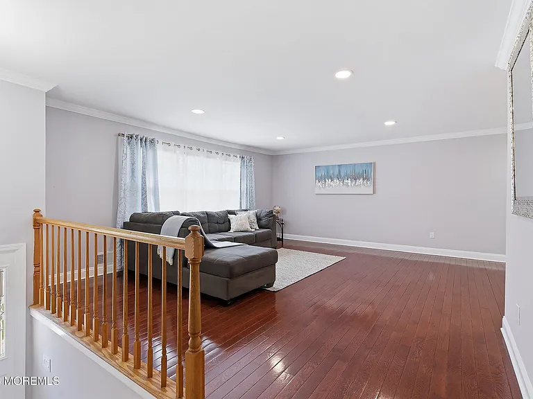 15 Bristlecone Dr — Photo 8