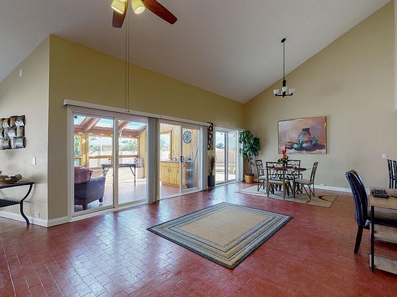 4th image of 9932 Academy Knolls Dr NE