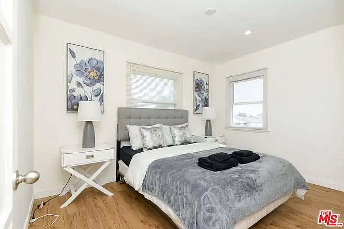 8811 Ramsgate Ave — Photo 16