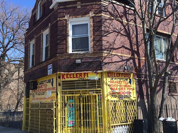 3rd image of 1945 S Keeler Ave