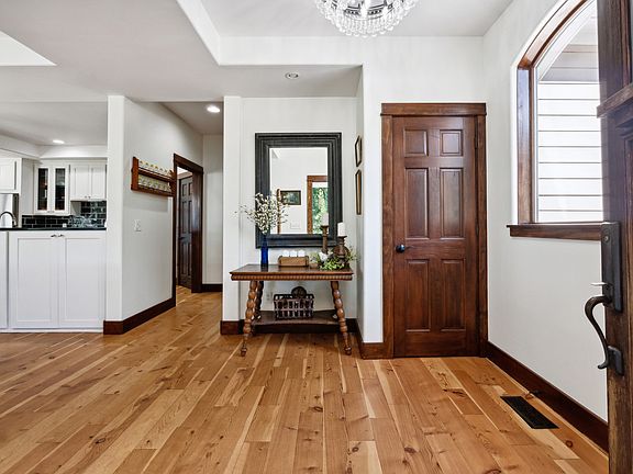 5th image of 669 Cummings Ln