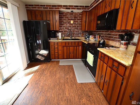 5th image of 12521 Avenue Dubois SW