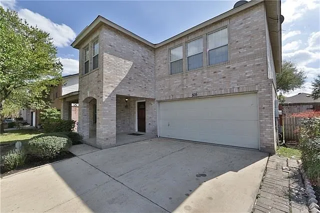 505 Catumet Dr — Photo 3